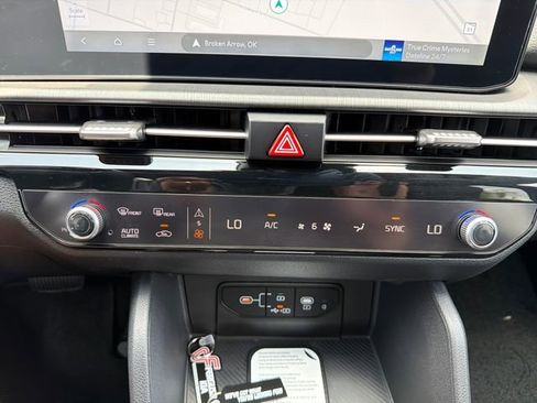 New 2026 Kia Sportage X-Line AWD/4WD image 14