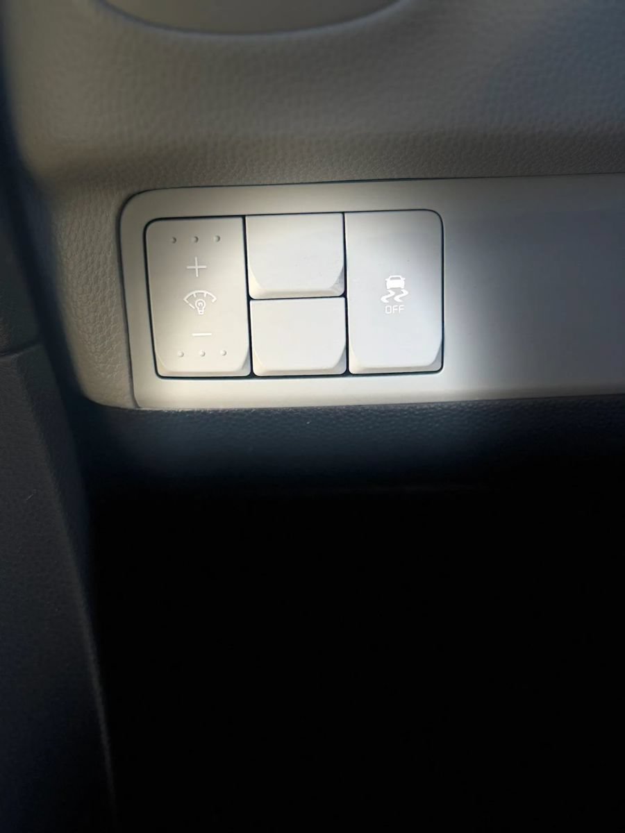 Used 2015 Kia Soul FWD image 32