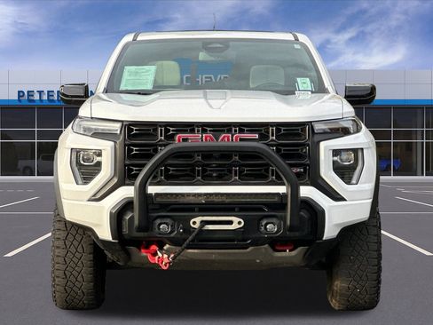 Certified 2023 GMC Canyon AT4X w/ Edition 1 image 9
