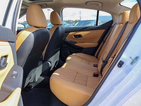 New 2025 Nissan Sentra SV w/ SV Premium Package image 8