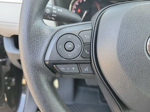 Used 2024 Toyota RAV4 XLE FWD image 19