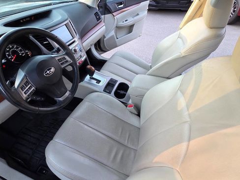 Used 2014 Subaru Outback 2.5i Limited image 28
