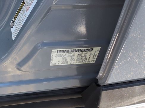 Used 2021 Nissan Rogue SL w/ Premium Package image 25