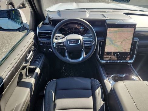 New 2026 GMC Yukon XL Elevation AWD/4WD image 7