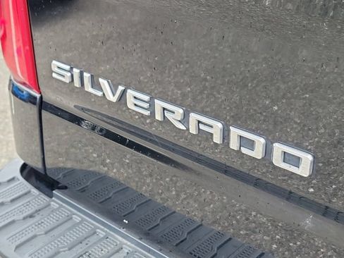 Used 2023 Chevrolet Silverado 1500 RST RWD image 7