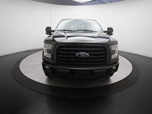 Used 2015 Ford F150 XLT w/ Equipment Group 302A Luxury image 11