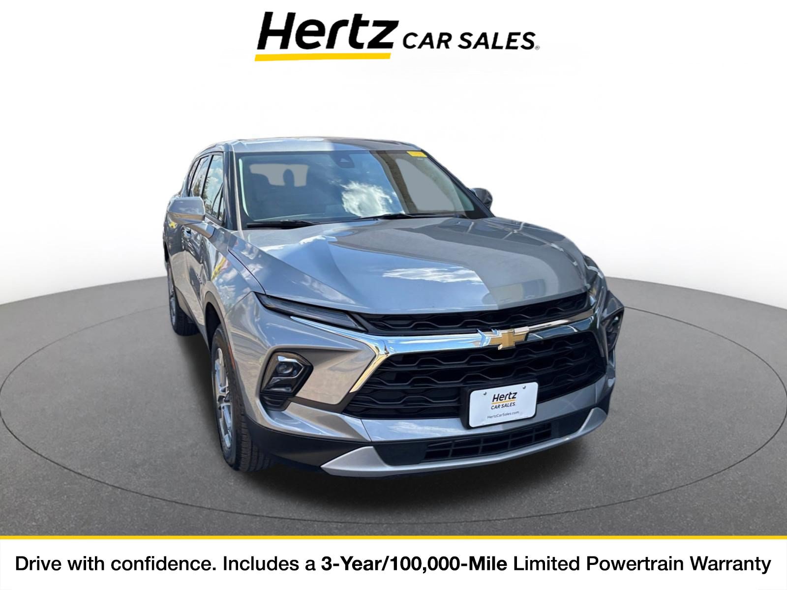 Used 2025 Chevrolet Blazer LT FWD image 1