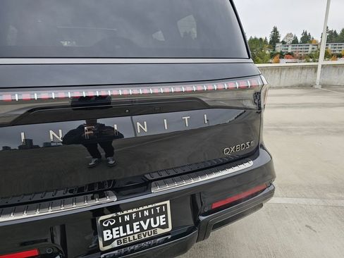 New 2026 INFINITI QX80 4WD w/ Sport Exterior Package image 15
