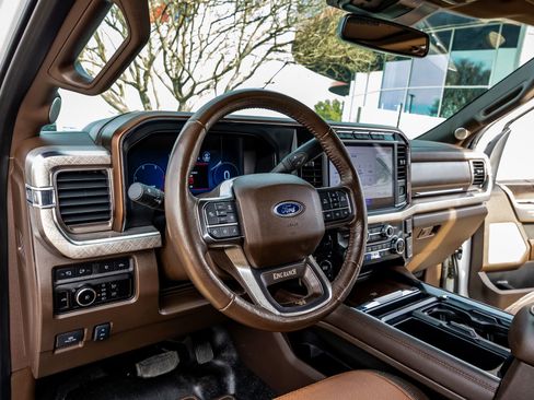 Used 2023 Ford F350 King Ranch w/ Chrome Package image 13