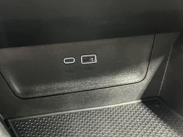 Used 2026 Chevrolet Equinox LT FWD image 26