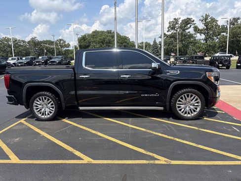 Used 2019 GMC Sierra 1500 Denali w/ Denali Ultimate Package AWD/4WD image 4