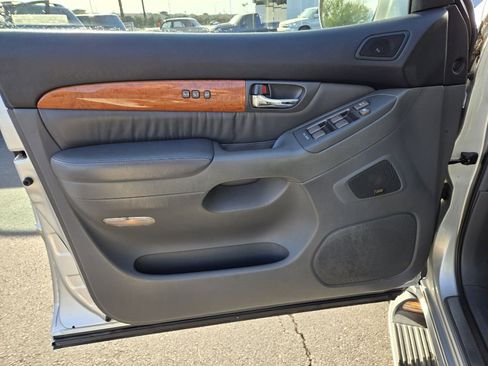 Used 2006 Lexus GX 470 image 9