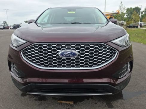 Used 2024 Ford Edge SEL w/ Convenience Package AWD/4WD image 3