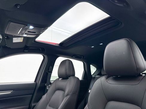 Certified 2025 MAZDA CX-5 Signature image 5