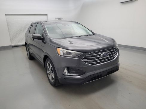 Used 2020 Ford Edge SEL w/ Convenience Package FWD image 13