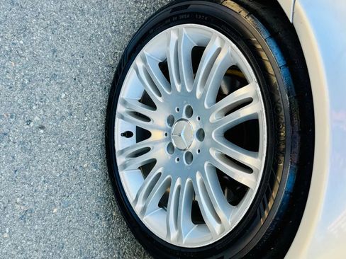 Used 2007 Mercedes-Benz E 350 Sedan image 22