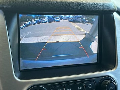 Used 2015 GMC Yukon SLE w/ Convenience Package RWD image 19