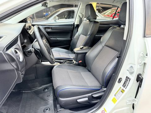 Used 2018 Toyota Corolla SE FWD image 10