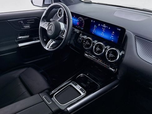 Certified 2026 Mercedes-Benz GLA 250 image 17