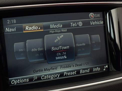 Used 2018 Mercedes-Benz SL 550 image 38
