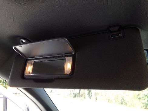 Used 2024 Toyota Sienna XLE image 50