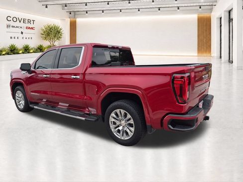Used 2024 GMC Sierra 1500 Denali AWD/4WD image 11