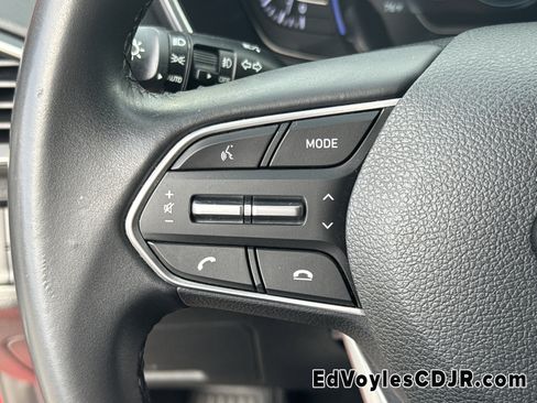 Used 2020 Hyundai Santa Fe SEL image 30