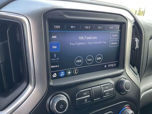 Used 2021 Chevrolet Silverado 1500 RST AWD/4WD image 19