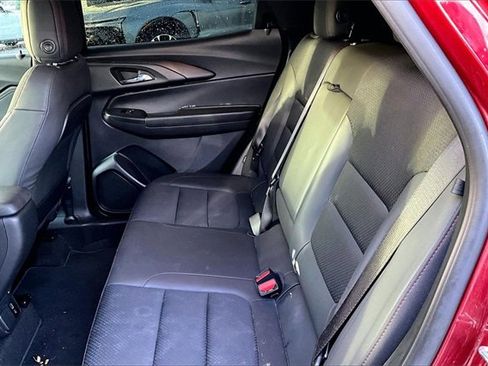 Used 2023 Chevrolet TrailBlazer RS w/ Convenience Package image 5