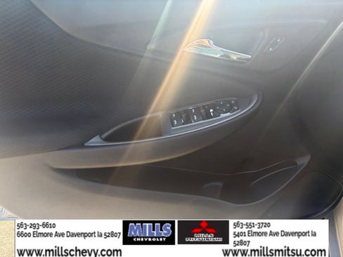 Used 2020 Chevrolet Malibu RS FWD image 12
