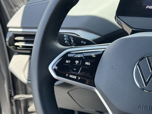 Certified 2023 Volkswagen ID.4 S RWD image 20
