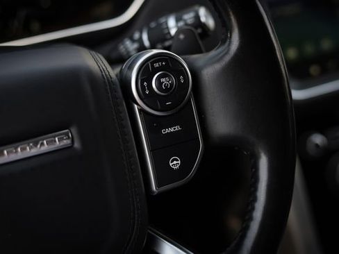 Used 2017 Land Rover Range Rover HSE AWD/4WD image 52