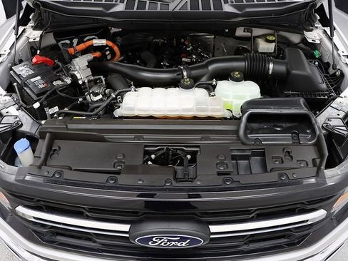 Used 2024 Ford F150 XLT w/ Mobile Office Package image 32