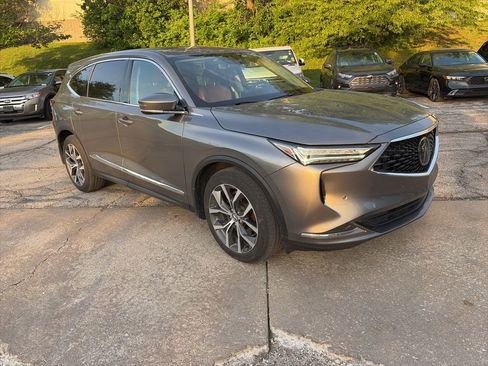 Used 2024 Acura MDX SH-AWD w/ Technology Package image 3