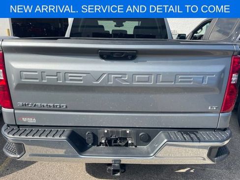 Used 2025 Chevrolet Silverado 1500 LT AWD/4WD image 4