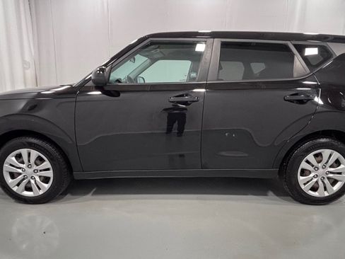 Used 2021 Kia Soul LX FWD image 8