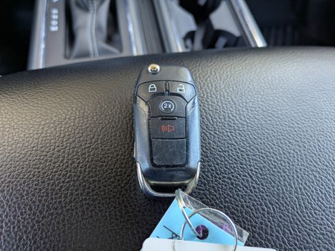 Used 2019 Ford F150 XLT w/ Equipment Group 302A Luxury image 28