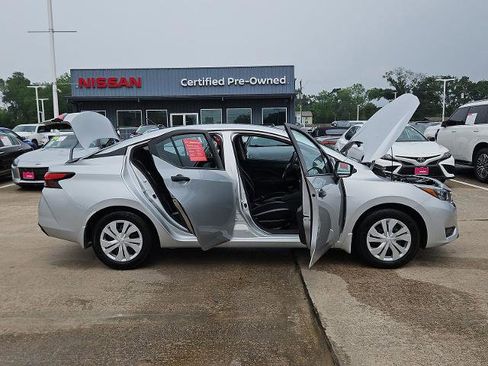 Certified 2025 Nissan Versa S w/ Trunk Package FWD image 13