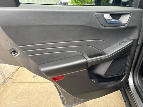 Used 2024 Ford Escape ST-Line FWD image 10