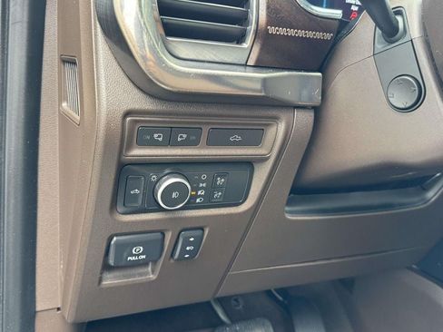 Used 2022 Ford F150 King Ranch w/ Equipment Group 601A High AWD/4WD image 10