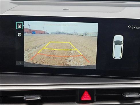 Used 2024 Kia Sorento S image 15