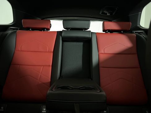 Used 2025 BMW X1 M35i w/ Premium Package image 34