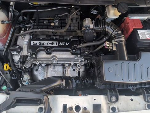 Certified 2014 Chevrolet Spark LT FWD image 25