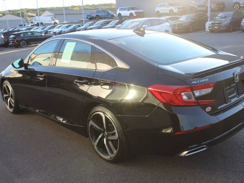 Used 2022 Honda Accord Sport image 26
