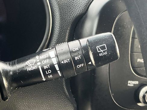 Used 2016 Kia Soul + image 35