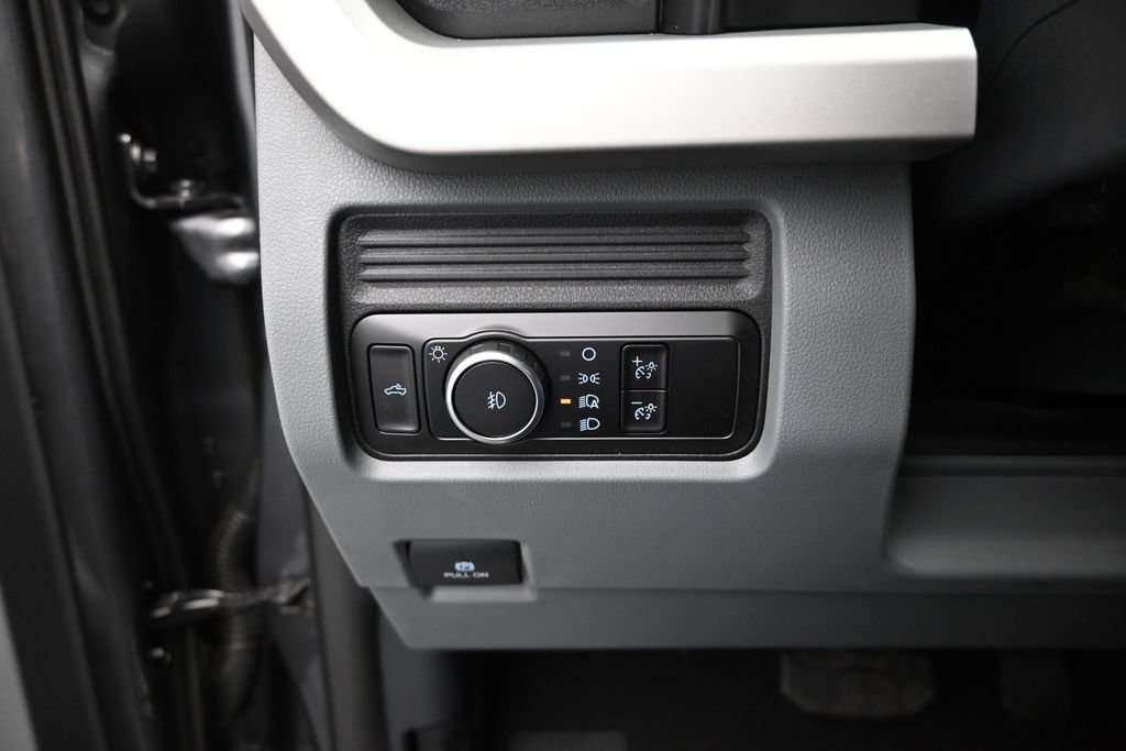 Used 2026 Ford F250 XL w/ STX Appearance Package AWD/4WD image 12