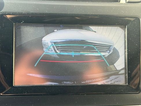 Certified 2019 Toyota Highlander LE AWD/4WD image 4
