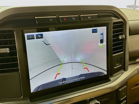 Used 2022 Ford F150 Lariat image 14