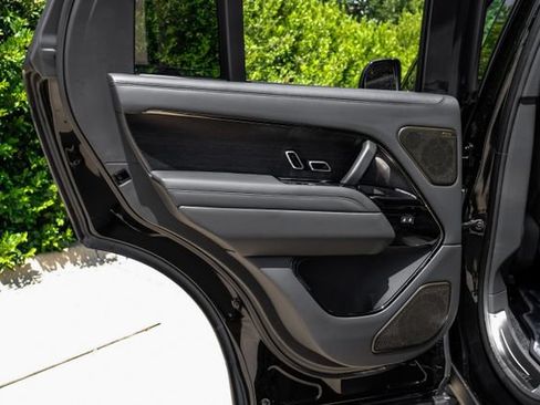 New 2026 Land Rover Range Rover SV AWD/4WD image 59