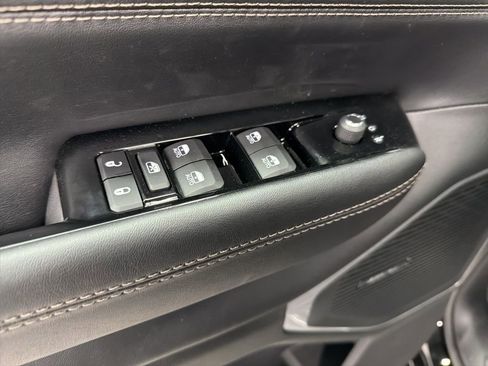 New 2025 Jeep Wagoneer 4WD image 17